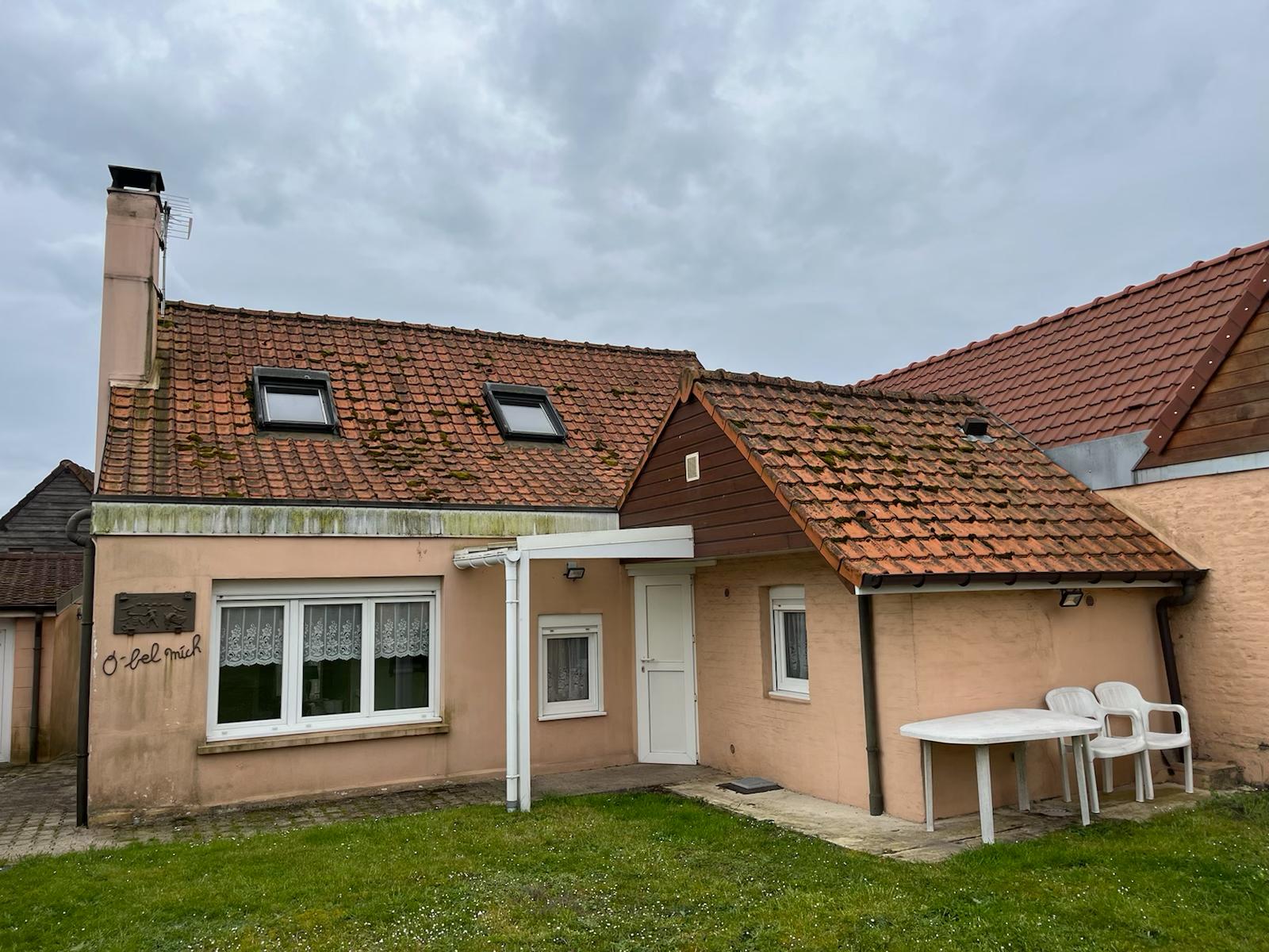 Démoussage et nettoyage de toiture à Rang-du-Flier (62180) dans Le Pas-De-Calais (62) Démoussage et nettoyage de toiture à Rang-du-Flier (62180) dans Le Pas-De-Calais (62)